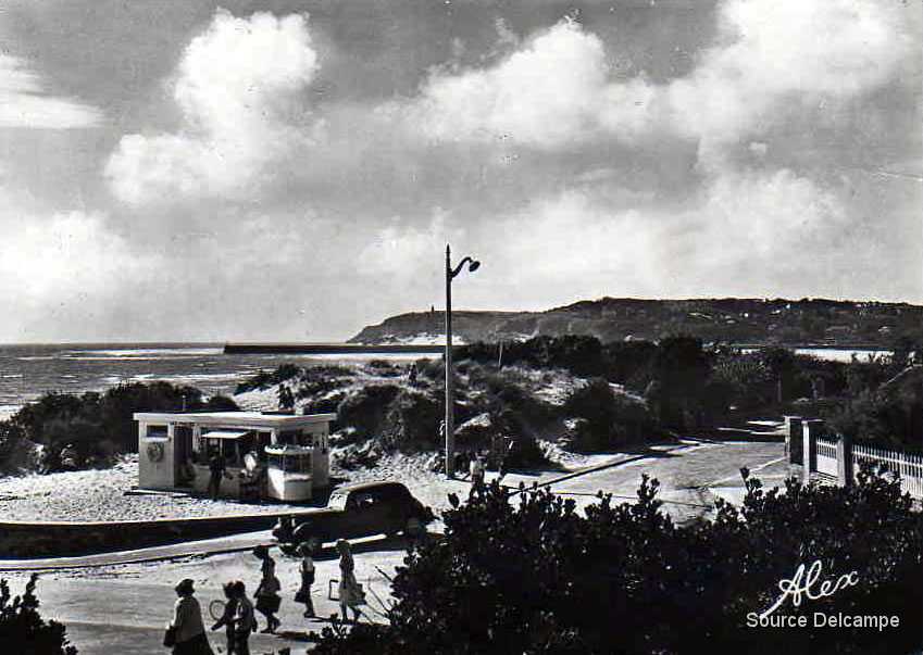 50 Barneville L Entree de La Rampe.jpg